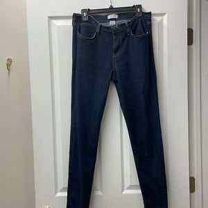 Judy blue skinny dark blue jeans.